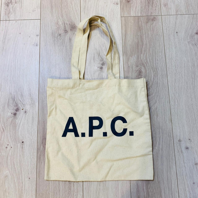 A.P.C(アーペーセー)のA.P.C. キャンバスバッグ レディースのバッグ(トートバッグ)の商品写真
