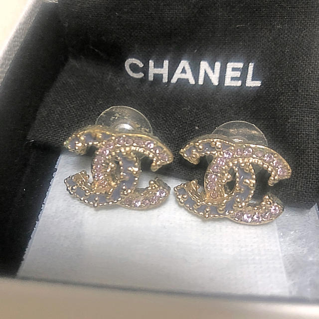 CHANEL(シャネル)のCHANEL ピアス メンズのアクセサリー(ピアス(両耳用))の商品写真