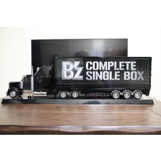 B'z COMPLETE SINGLE BOX Trailer Edition の通販 by ぷ's shop｜ラクマ