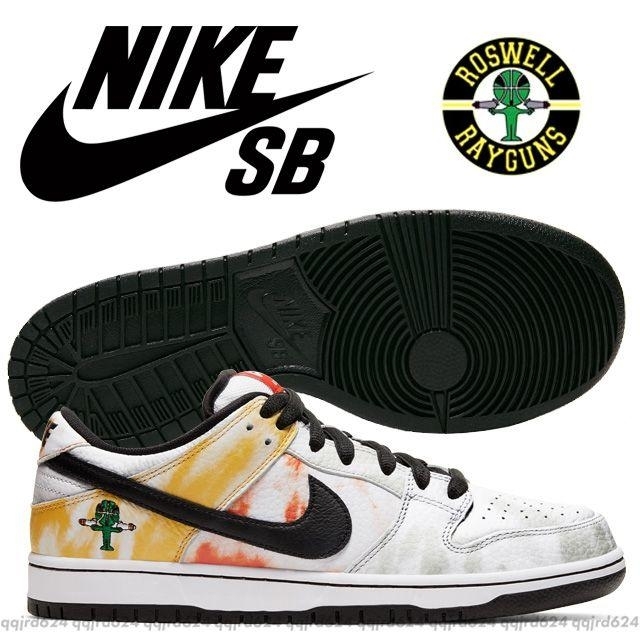 NIKE(ナイキ)の26.5★NIKE SB★DUNK LOW ROSWELL RAYGUNS 白 メンズの靴/シューズ(スニーカー)の商品写真