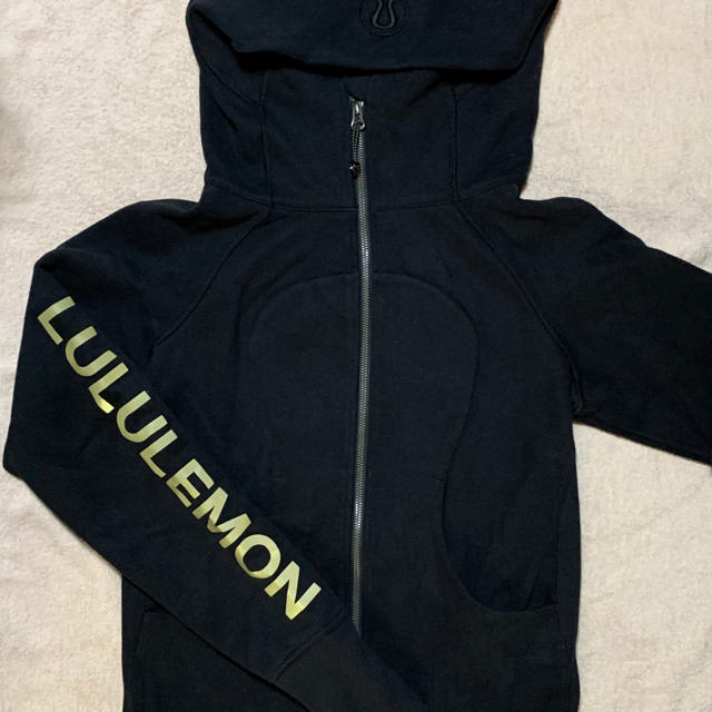 lululemon ルルレモン フーディ 6