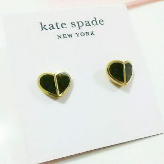 ケイトスペードニューヨーク(kate spade new york)の【新品】Kate Spade ケイトスペード ピアス　ヘリテージ　ブラック(ピアス)