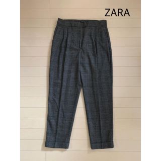 ザラ(ZARA)の★値下げしました！★ZARA タック入りテーパードパンツ(カジュアルパンツ)