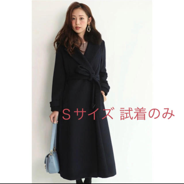 大好き JUSGLITTY ファー付きベルテッドコート navy - ロングコート