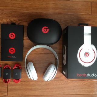 ビーツバイドクタードレ(Beats by Dr Dre)のヘッドホン beats(ヘッドフォン/イヤフォン)