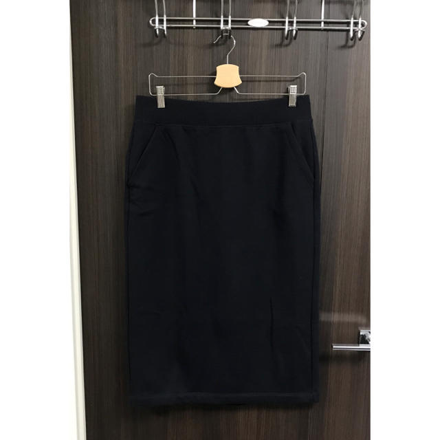 UNIQLO(ユニクロ)のユニクロ ボア スウェットスカート レディースのスカート(ひざ丈スカート)の商品写真