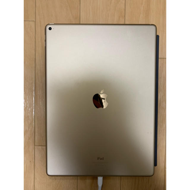 Apple(アップル)のiPad Pro 114GB キーボード付き スマホ/家電/カメラのPC/タブレット(タブレット)の商品写真