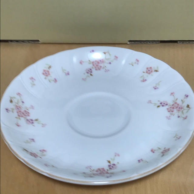 Noritake(ノリタケ)のノリタケ カップ&ソーサー 6客セット 花柄 クラフトーン インテリア/住まい/日用品のキッチン/食器(グラス/カップ)の商品写真