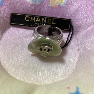 シャネル(CHANEL)のシャネル　正規品　中古　リング　指輪　ラインストーン　ロゴ　１３号(リング(指輪))