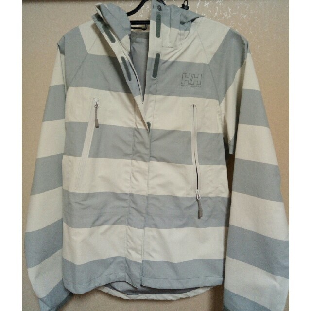 HELLY HANSEN　マウンテンパーカー