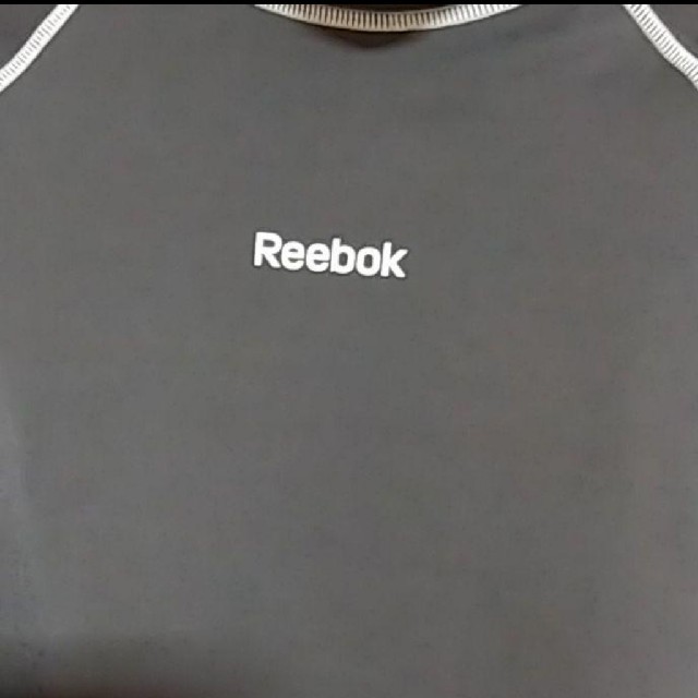 Reebok(リーボック)のリーボックラッシュガードM メンズの水着/浴衣(水着)の商品写真