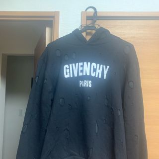 ジバンシィ(GIVENCHY)の　ジバンシィ　18aw デストロイパーカー　(パーカー)