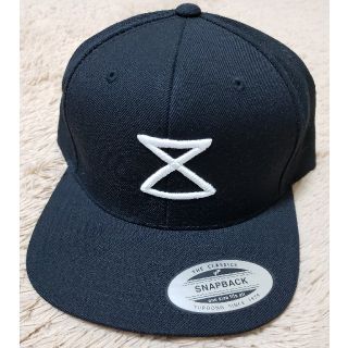 フレックスフィット(FLEXFIT)の☆新品☆FLEXFIT社製SNAPBACK 平ツバ キャップ☆帽子☆(キャップ)