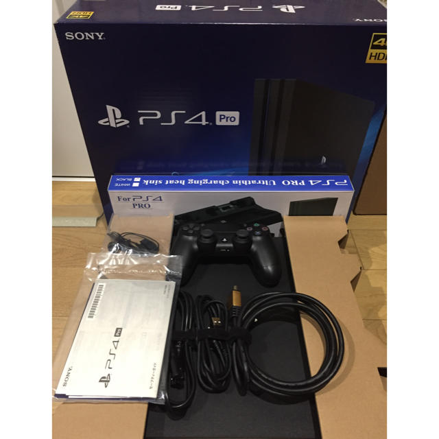 【期間限定特価】 PlayStation4 - Black+スタンド Jet BO1 CUH-7200C 2TB pro PS4 家庭用ゲーム機本体 【期間限定特価】 PlayStation4 - Black+スタンド Jet BO1 CUH-7200C 2TB pro PS4 家庭用ゲーム機本体