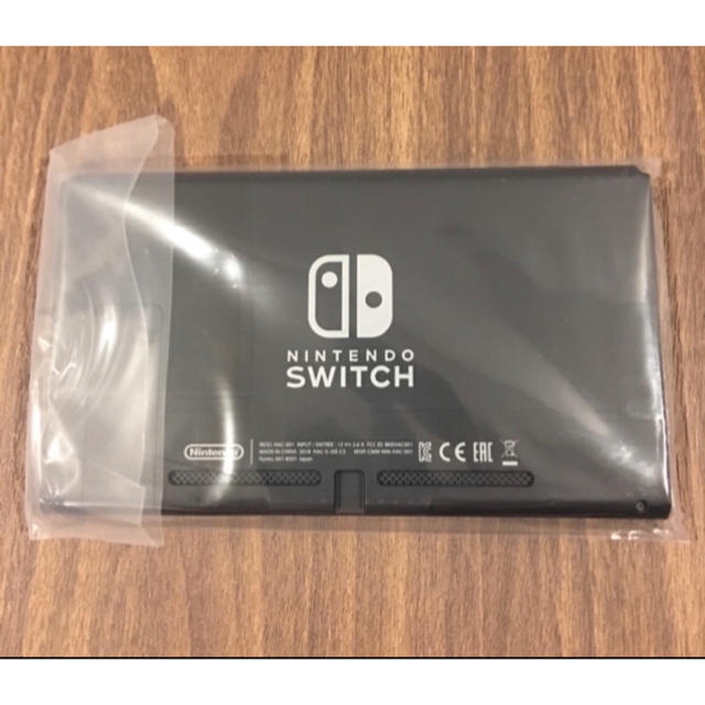 [ほぼ未使用⭐︎] [送料無料] Nintendo Switch 本体のみ