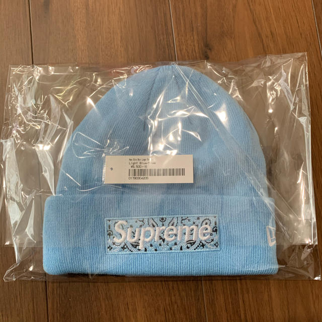 supreme  New Era ® Box Logo Beanie 水色