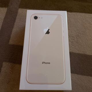 アイフォーン(iPhone)のiPhone 8 Gold 64GB 新品 未開封品　SIMロック解除済み(スマートフォン本体)