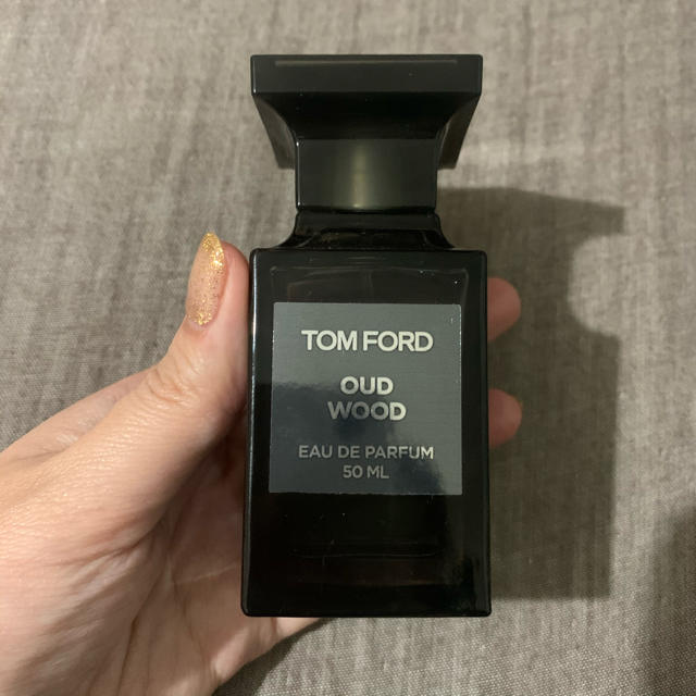 TOM FORD(トムフォード)のトムフォード　oud wood ほぼ新品 コスメ/美容の香水(ユニセックス)の商品写真