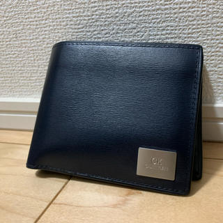 カルバンクライン(Calvin Klein)の【値下げ可】カルバン・クライン　レザー二つ折り財布(折り財布)