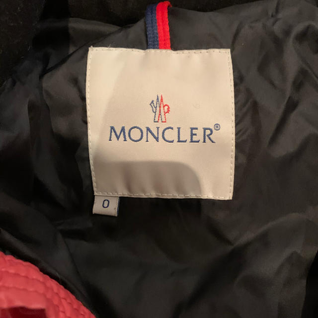 MONCLER(モンクレール)のモンクレール　ダウン0 レディースのジャケット/アウター(ダウンジャケット)の商品写真