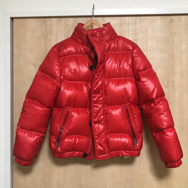 BURBERRY(バーバリー)の美品！バーバリー 【１４０cm】ダウンジャケット キッズ/ベビー/マタニティのキッズ服男の子用(90cm~)(ジャケット/上着)の商品写真