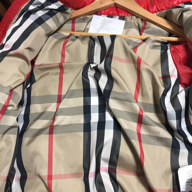 BURBERRY(バーバリー)の美品！バーバリー 【１４０cm】ダウンジャケット キッズ/ベビー/マタニティのキッズ服男の子用(90cm~)(ジャケット/上着)の商品写真