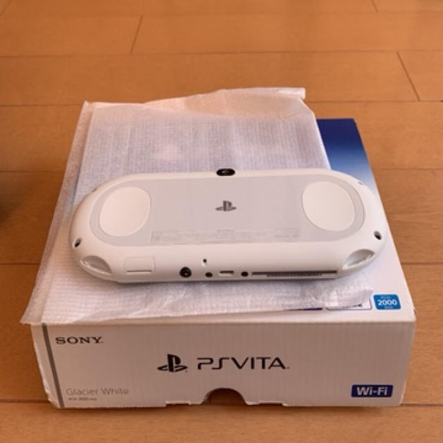 PlayStation Vita PCH-2000シリーズ 2