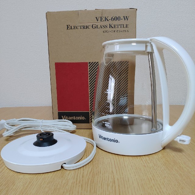 生活家電Vitantonio VEK-600-W 電気ケトル ホワイト 1L