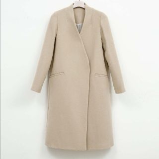 ユナイテッドアローズ(UNITED ARROWS)のUNITED TOKYO　Vネックノーカラーコート(ノーカラージャケット)