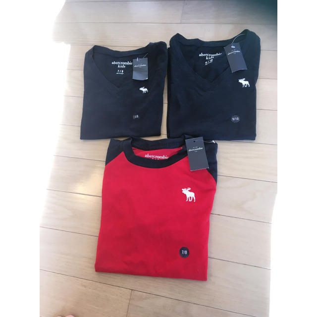 Abercrombie&Fitch(アバクロンビーアンドフィッチ)の新品　アバクロ  Tシャツ キッズ/ベビー/マタニティのキッズ服男の子用(90cm~)(Tシャツ/カットソー)の商品写真