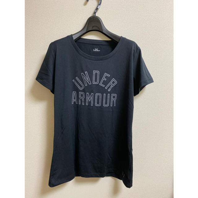 UNDER ARMOUR(アンダーアーマー)の  アンダーアーマー　Tシャツ　Lサイズ レディースのトップス(Tシャツ(半袖/袖なし))の商品写真