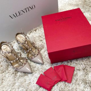 ヴァレンティノ(VALENTINO)のC❤︎様専用　大人気 ヴァレンティノ ロックスタッズ パンプス(ハイヒール/パンプス)