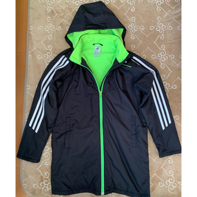 adidas(アディダス)のアディダス  ジャンバー　150cm キッズ/ベビー/マタニティのキッズ服男の子用(90cm~)(ジャケット/上着)の商品写真