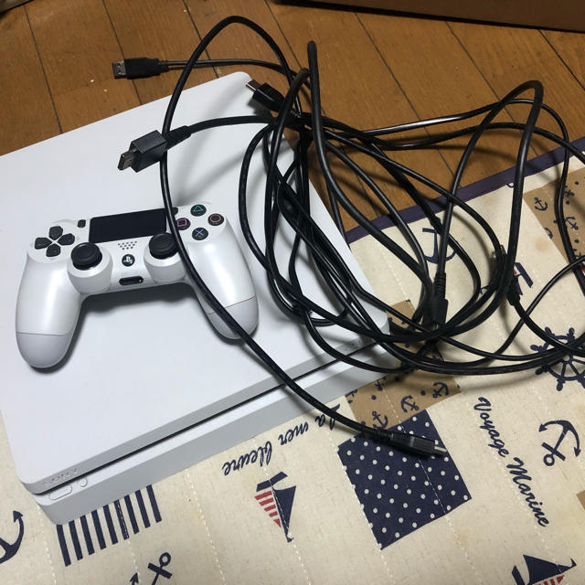 PS4 1TB ウイイレ2020付けます