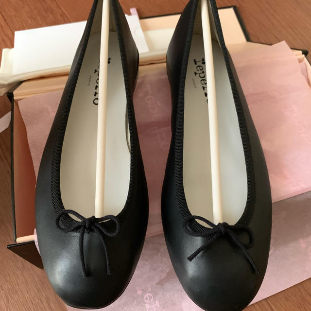 超美品 repetto バレエ フラットシューズ エナメル　付属完品 37