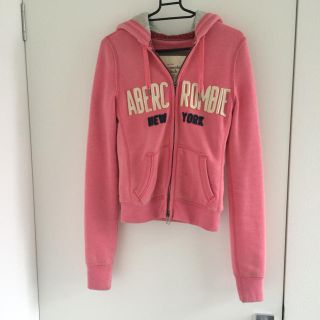 アバクロンビーアンドフィッチ(Abercrombie&Fitch)のアバクロ・裏起毛パーカー(パーカー)