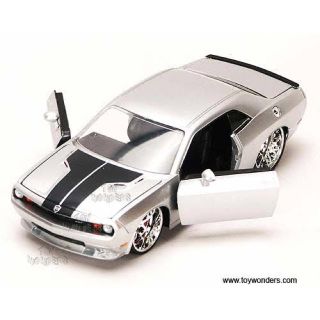 クライスラー(Chrysler)のJada toys 1/24 DODGE CHALLENGER HEMI (ミニカー)