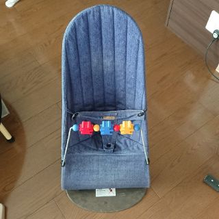 ベビービョルン(BABYBJORN)のベビービョルン バウンサー おもちゃ付 デニム(その他)