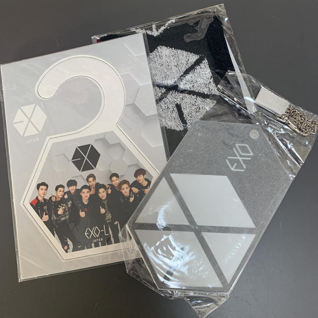 EXO(エクソ)のEXO ファンクラブ特典グッズ エンタメ/ホビーのCD(K-POP/アジア)の商品写真