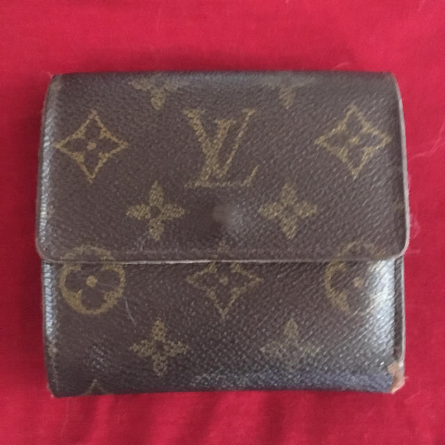 LOUIS VUITTON(ルイヴィトン)のルイヴィトン モノグラム 三つ折り財布 レディースのファッション小物(財布)の商品写真