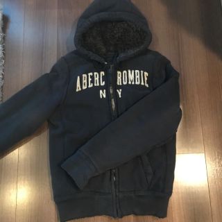 アバクロンビーアンドフィッチ(Abercrombie&Fitch)のアバクロ  パーカー　メンズ(パーカー)