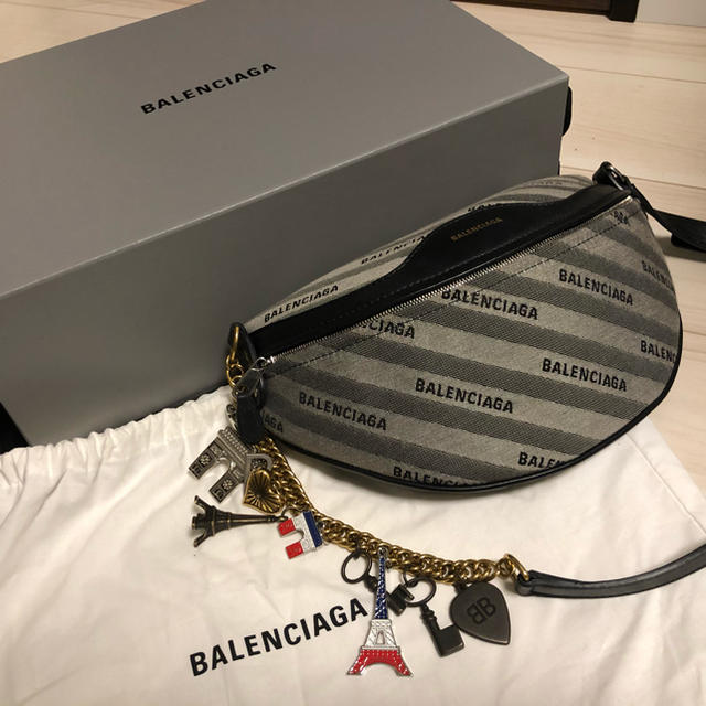 BALENCIAGA ウェストバッグ　ボディバッグ