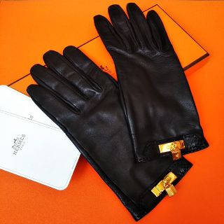 エルメス(Hermes)の美品 エルメス HERMES ケリーグローブ 手袋 カデナ 革 黒 金 バーキン(手袋)