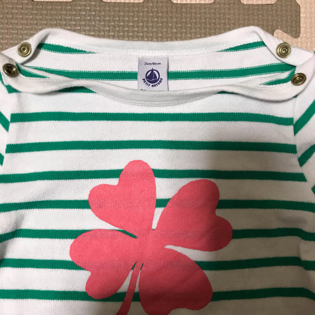 PETIT BATEAU(プチバトー)のプチバトートレーナー トップス ロンT 24m 90 キッズ/ベビー/マタニティのベビー服(~85cm)(トレーナー)の商品写真