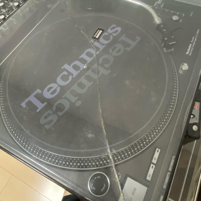 Panasonic(パナソニック)の2台セット　SL-1200MK5 Technics　ターンテーブルセット 楽器のDJ機器(ターンテーブル)の商品写真