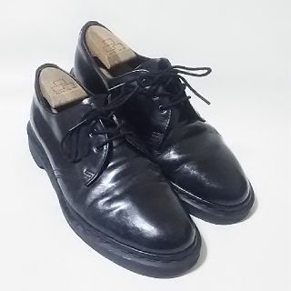 ドクターマーチン(Dr.Martens)の
限定希少オールブラック!ドクターマーチン高級レザー3ホールローファー


(ドレス/ビジネス)