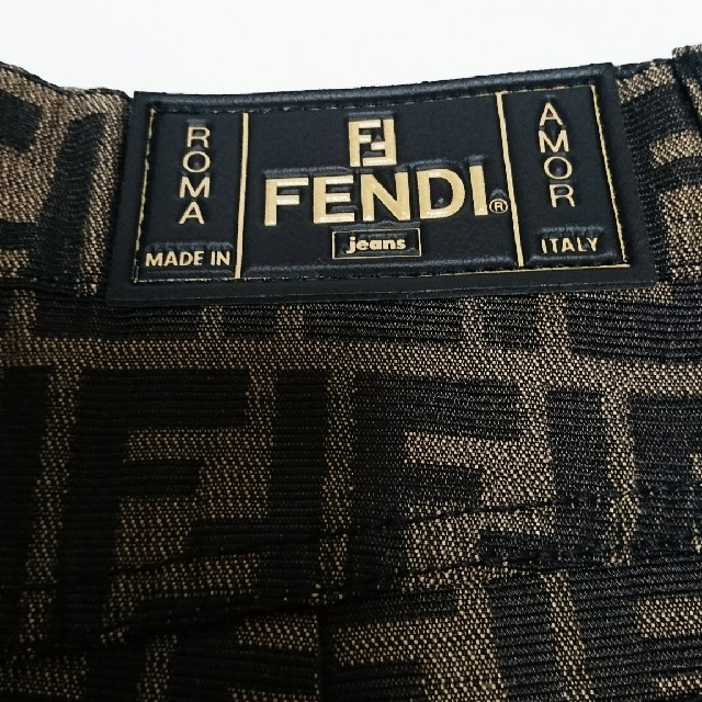 FENDI(フェンディ)のフェンディ タイトスカート レディースのスカート(ミニスカート)の商品写真