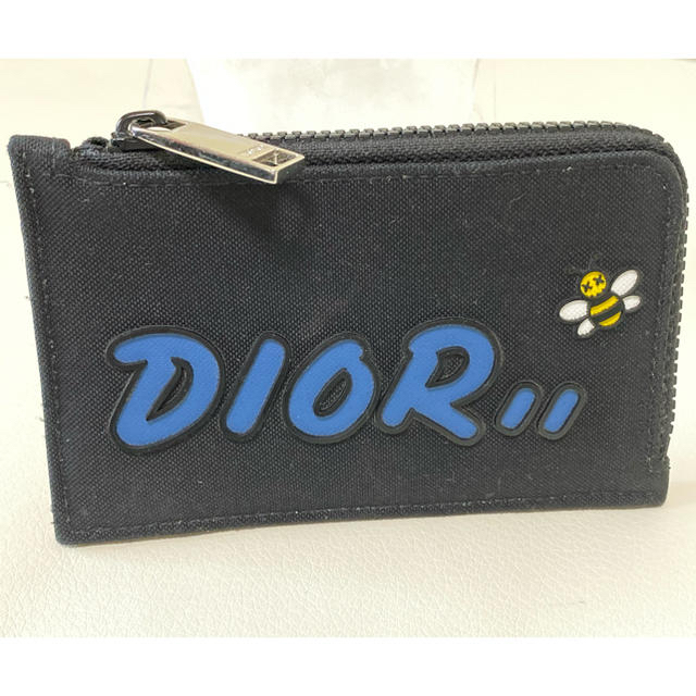 Christian Dior(クリスチャンディオール)のDior  Kaws コラボ　コインケース メンズのファッション小物(キーホルダー)の商品写真