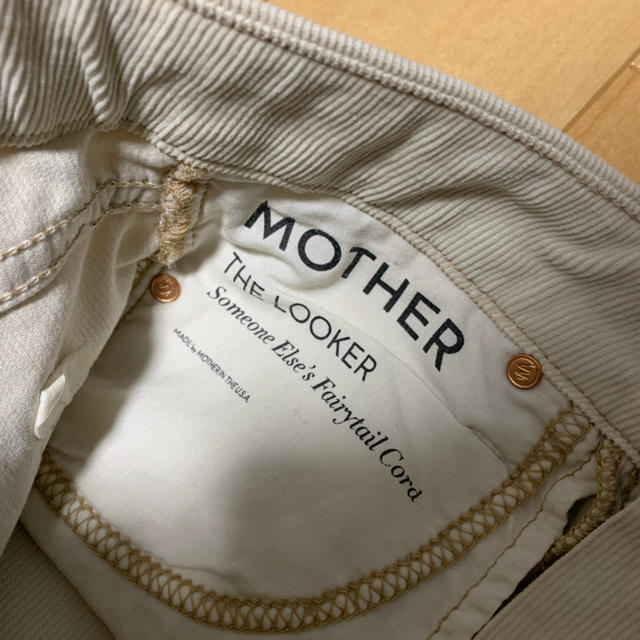 mother(マザー)のmother LOOKER スキニーパンツ size24 DA03 レディースのパンツ(スキニーパンツ)の商品写真