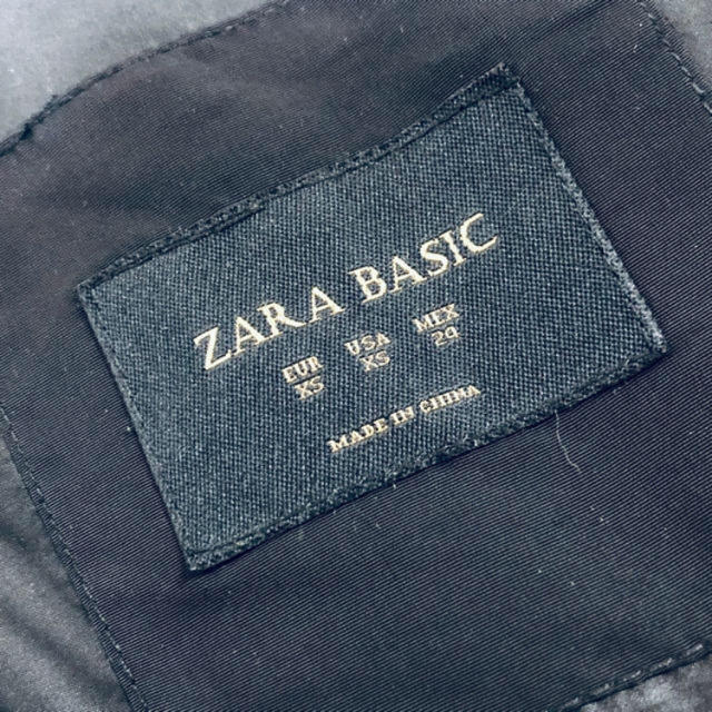 ZARA(ザラ)のZARA ロングダウン　ダウン　レディース　ザラ　 レディースのジャケット/アウター(ダウンジャケット)の商品写真